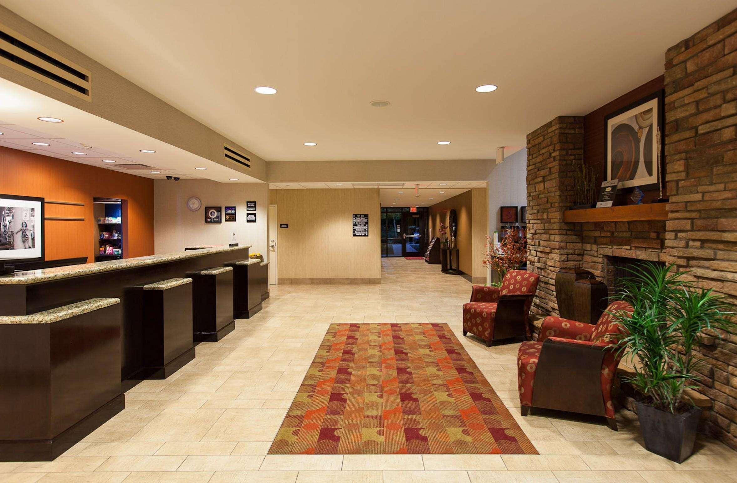 Hampton Inn & Suites Phoenix Chandler Fashion Center Екстериор снимка