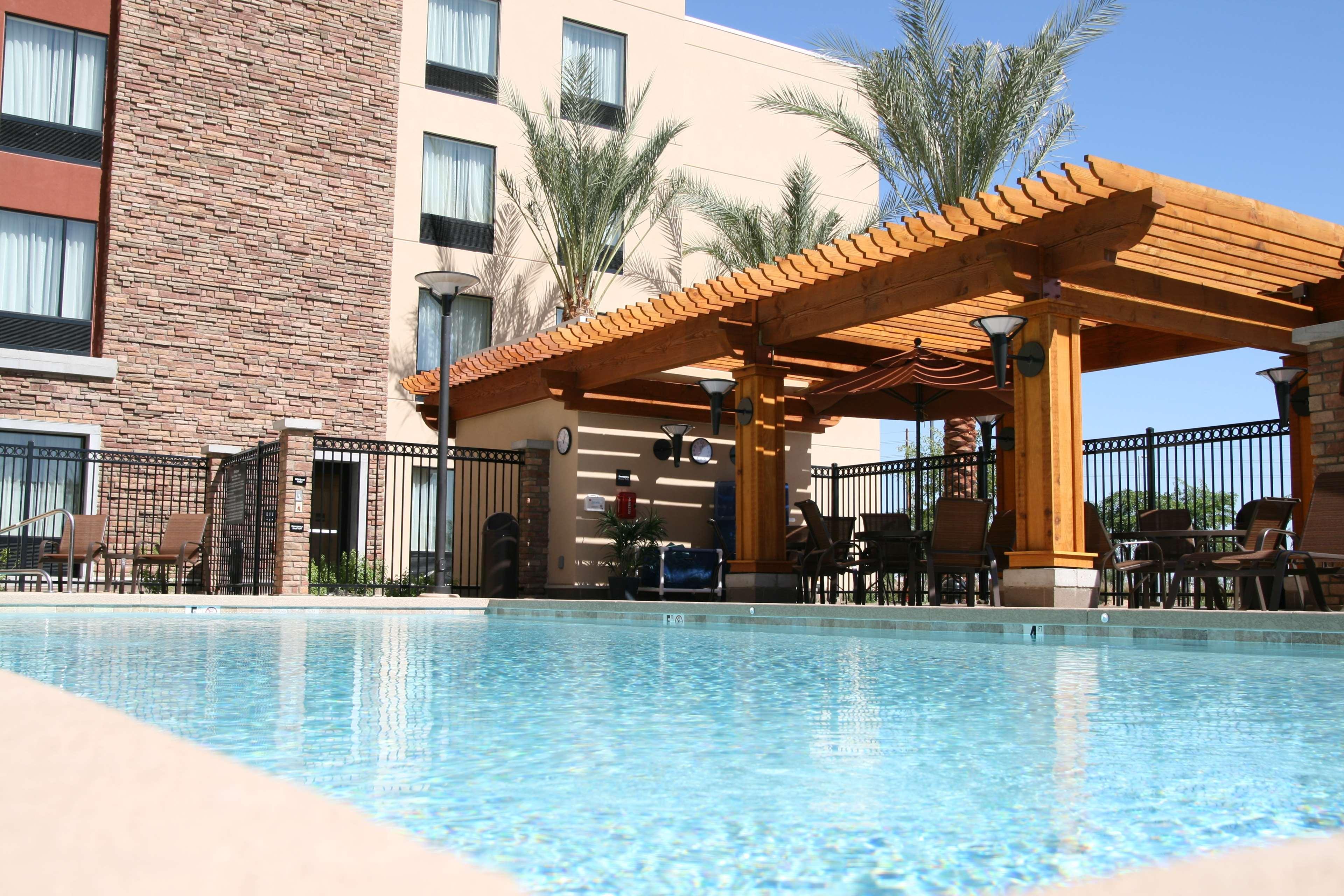 Hampton Inn & Suites Phoenix Chandler Fashion Center Екстериор снимка
